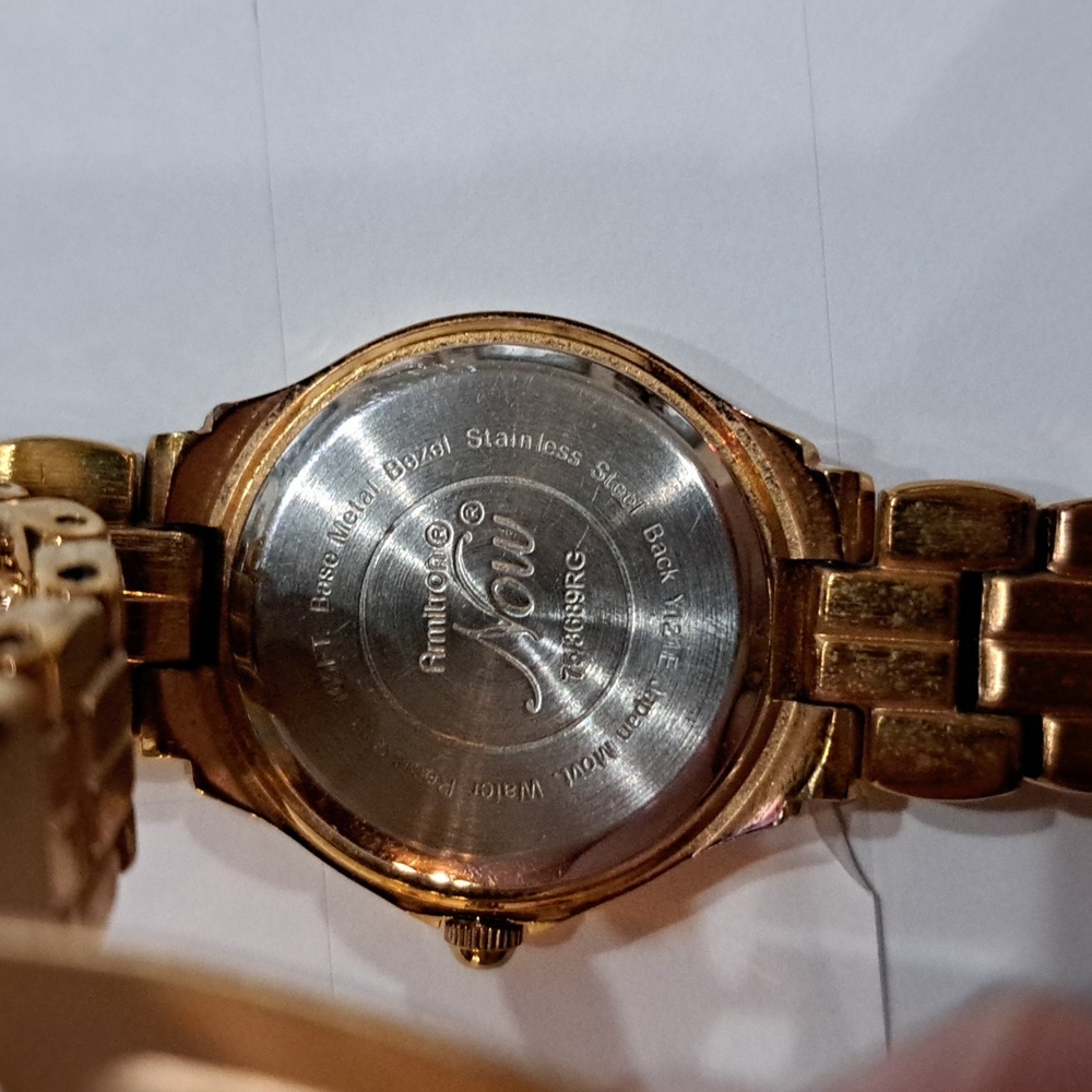 🔥Special Item! Armitron Watch - Picture 2 of 7